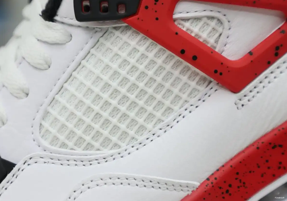 Jordan 4